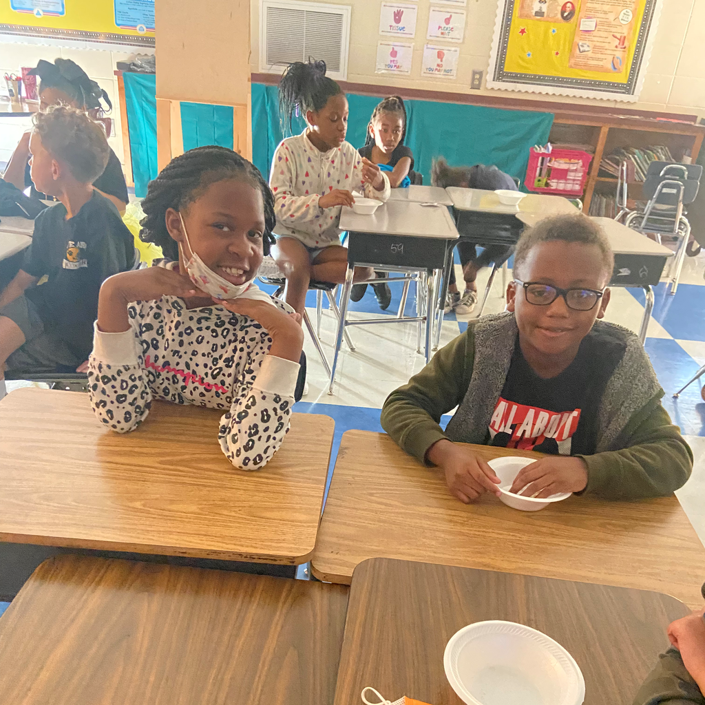 Mrs. Stephens' 4th Grade Classes-Tea Party